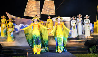 Đà Nẵng: Rộn ràng đêm Gala bế mạc Lễ hội Sắc sưa Hương Trà 