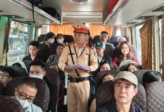 Hà Nội tăng cường bảo đảm trật tự, an toàn giao thông dịp nghỉ lễ 30/4 - 1/5