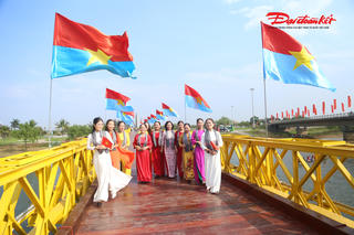 Đông đảo du khách đến Quảng Trị dịp nghỉ lễ Giỗ Tổ Hùng Vương