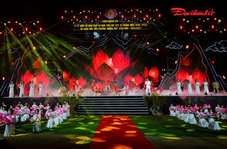 Khắc ghi sự hy sinh của các liệt sĩ thanh niên xung phong Hang Hỏa Tiễn