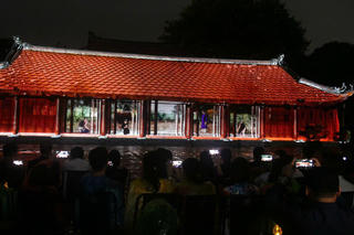 Đánh thức di sản đúng cách