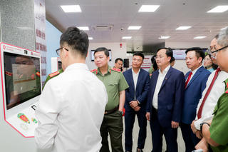 Agribank đồng hành cùng tỉnh Quảng Ninh triển khai mô hình Kiosk thông minh: Đưa hành chính số tới các đặc khu, hải đảo