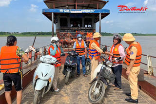 Hà Nội: Kiểm soát chặt hoạt động vận tải khách trên sông dịp nghỉ lễ