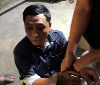 Hà Tĩnh: Bắt 2 nghi phạm cướp tiệm vàng sau 8 giờ lẩn trốn