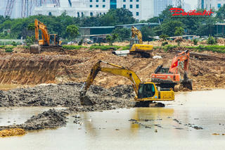 Tăng tốc thi công hồ điều hòa Phú Đô, chạy đua chống ngập trước mùa mưa