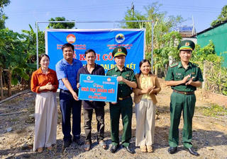 Đắk Lắk: Khởi công xây dựng 3 căn nhà Đại đoàn kết cho hộ nghèo vùng biên giới Buôn Đôn