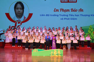 Ninh Bình: Chắp cánh ước mơ cho thiếu nhi trong thời đại số