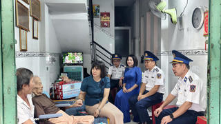 Gia Lai: Cảnh sát biển tuyên truyền chống khai thác IUU 