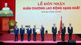 Đại học Quốc gia Hà Nội phải trở thành trụ cột học thuật, trung tâm kết nối tri thức với phát triển