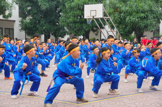 Giải cứu trẻ khỏi khủng hoảng thiếu vận động