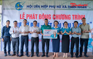 Tri thức và yêu thương hội tụ nơi miền quê hiếu học Thiên Nhẫn