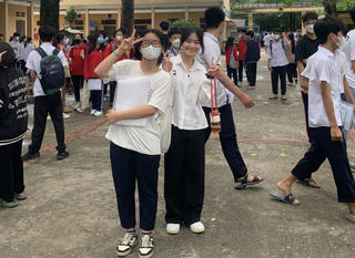Chiến lược làm bài Ngữ văn 10 theo chương trình mới: Ăn điểm chắc từng phần