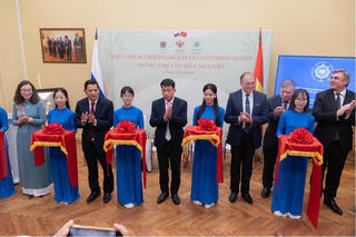 Lan toả tri thức và văn hóa Việt Nam ra thế giới
