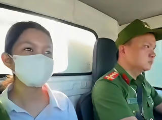 Quảng Trị: Công an xã kịp thời hỗ trợ, đưa thí sinh bị hỏng xe đến điểm thi