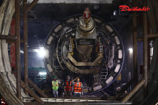 Tháo dỡ robot đào hầm “Táo bạo” sau khi hoàn thành khoan tuyến Metro Nhổn - ga Hà Nội
