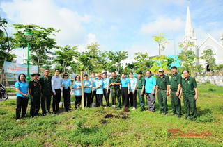 TP Hồ Chí Minh đồng loạt phát động phong trào thi đua ‘Toàn dân chung tay bảo vệ môi trường, vì một Việt Nam xanh - sạch - đẹp’