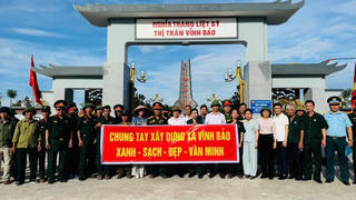Hải Phòng: Xử lý 4.700 tấn rác thải, trồng 18.000 cây xanh trong ngày ra quân vệ sinh môi trường 