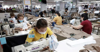 Phó Chủ tịch nước dự Lễ phát động phong trào thi đua Lao động giỏi