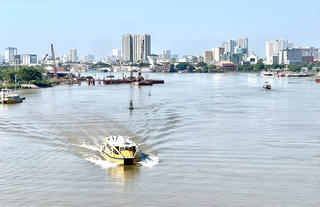 TPHCM: Đẩy mạnh khai thác giao thông đường thủy