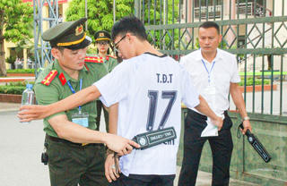 Máy quét an ninh ‘gác cửa’ kỳ thi tốt nghiệp THPT ở Hà Tĩnh