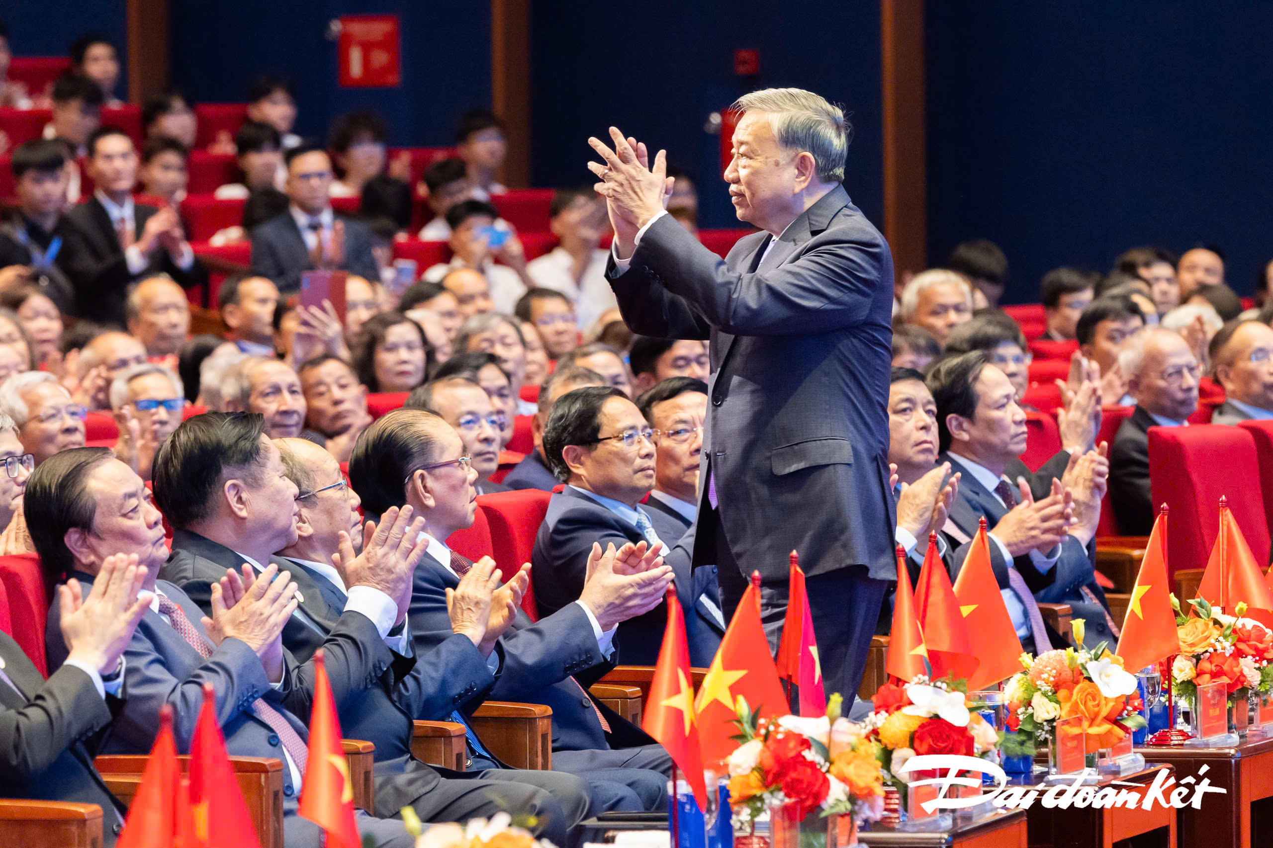 Tổng Bí thư Tô Lâm dự lễ kỷ niệm 80 năm ngành Bưu chính Viễn thông, 66 năm ngành Khoa học và Công nghệ và Đại hội Thi đua yêu nước lần thứ I. Ảnh: Quang Vinh.