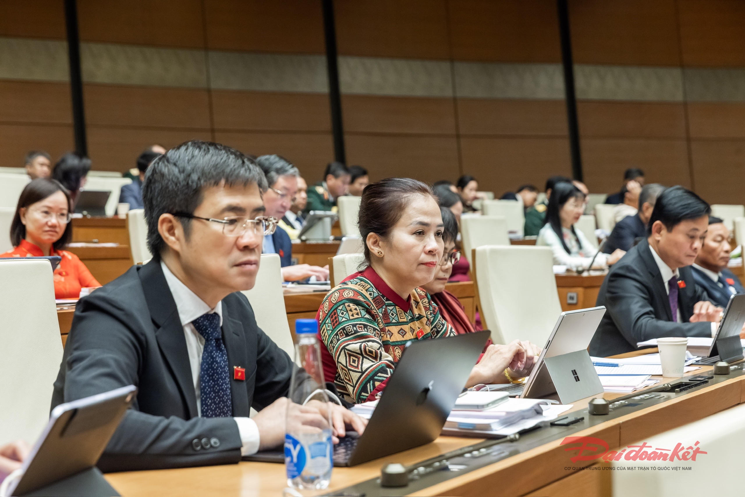 Các đại biểu tham dự&nbsp;Kỳ họp thứ 10, Quốc hội khóa XV. Ảnh: Quang Vinh.