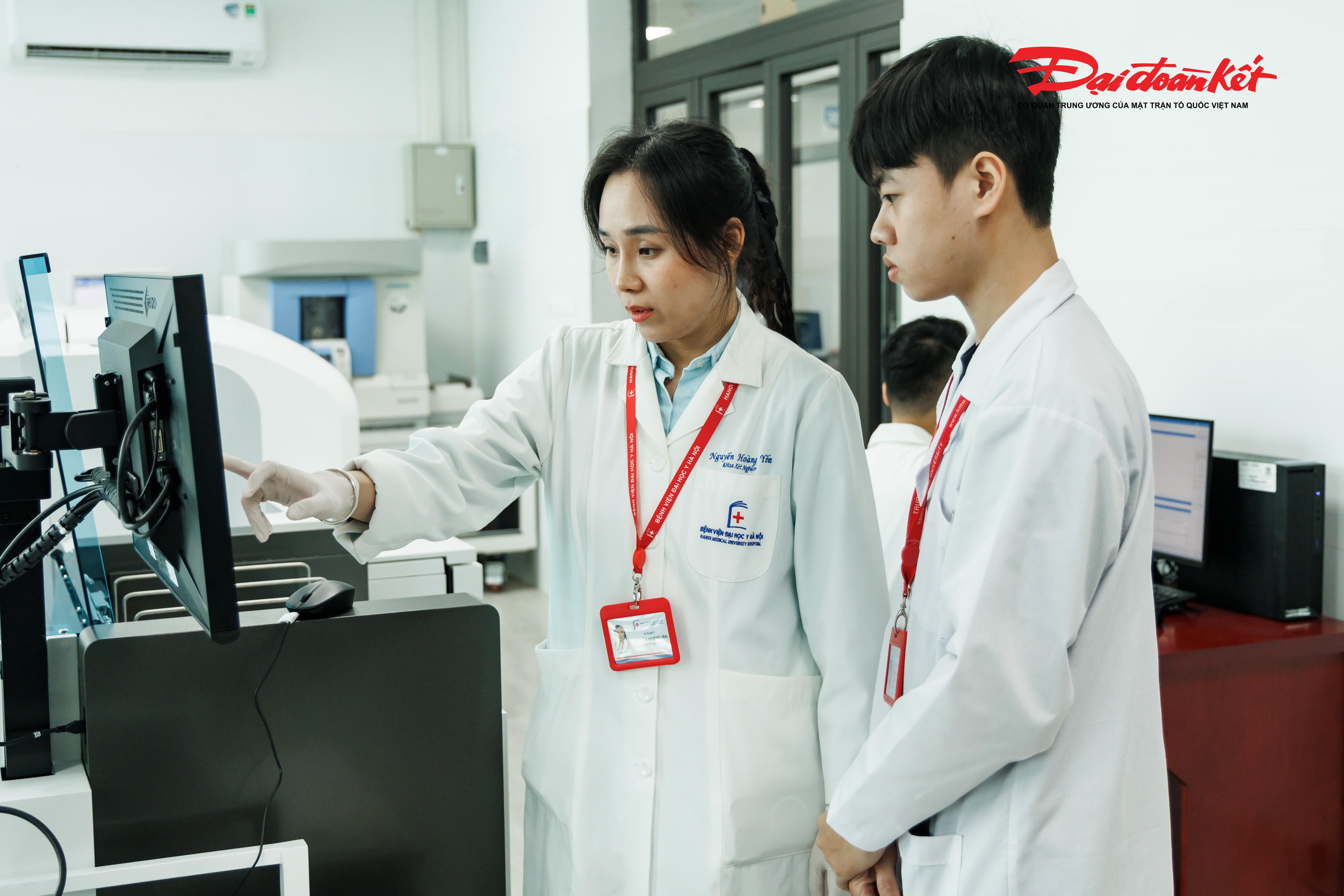 Phòng khám Đa khoa Bệnh viện Đại học Y Hà Nội – cơ sở Vĩnh Hưng được đầu tư đồng bộ, hiện đại tại: Ngõ 471, đường Lĩnh Nam, phường Vĩnh Hưng, thành phố Hà Nội, với diện tích trên 4000m2, là một trong những cơ sở khám chữa bệnh vệ tinh quan trọng của Bệnh viện Đại học Y Hà Nội, nhằm đáp ứng nhu cầu chăm sóc sức khỏe ngày càng cao của người dân khu vực phía Nam và Đông Nam Thủ đô. Ảnh: Quang Vinh.