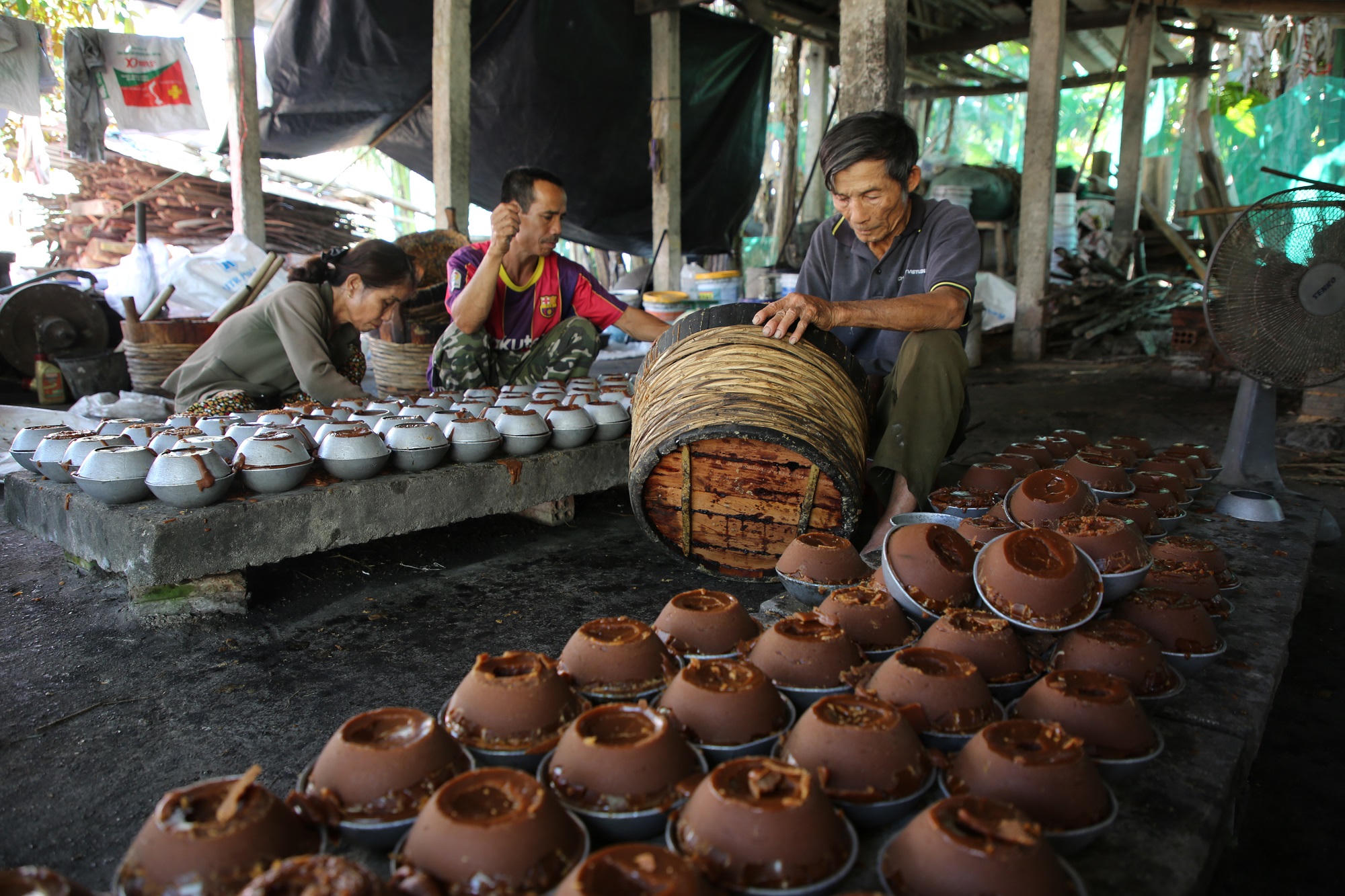 Những sản phẩm đường bát chuẩn bị xuất xưởng. Ảnh: Nam Thành