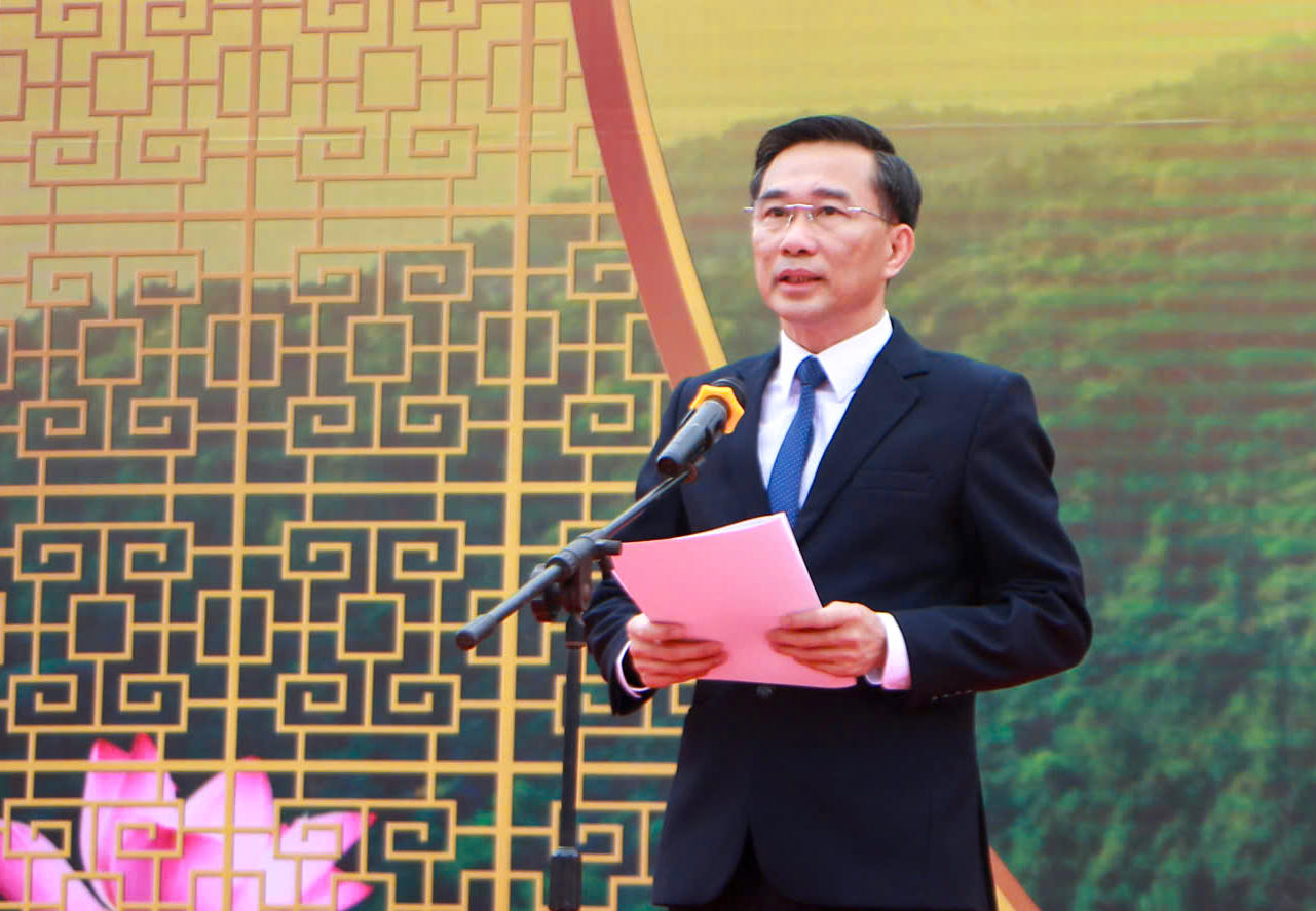 Ông Nguyễn Viết Trường, Giám đốc Sở Văn hóa, Thể thao và Du lịch tỉnh Hà Tĩnh phát biểu khai mạc.