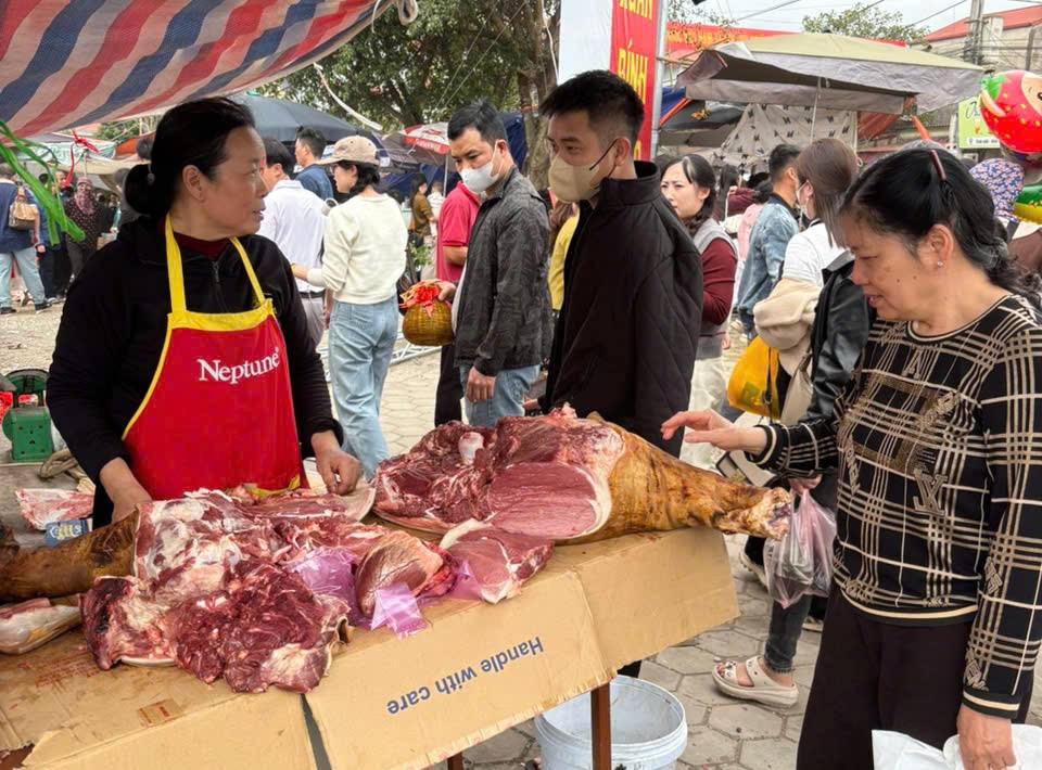 Thịt bò là một trong những thực phẩm mà du khách tâm niệm mang lại những điều may mắn.