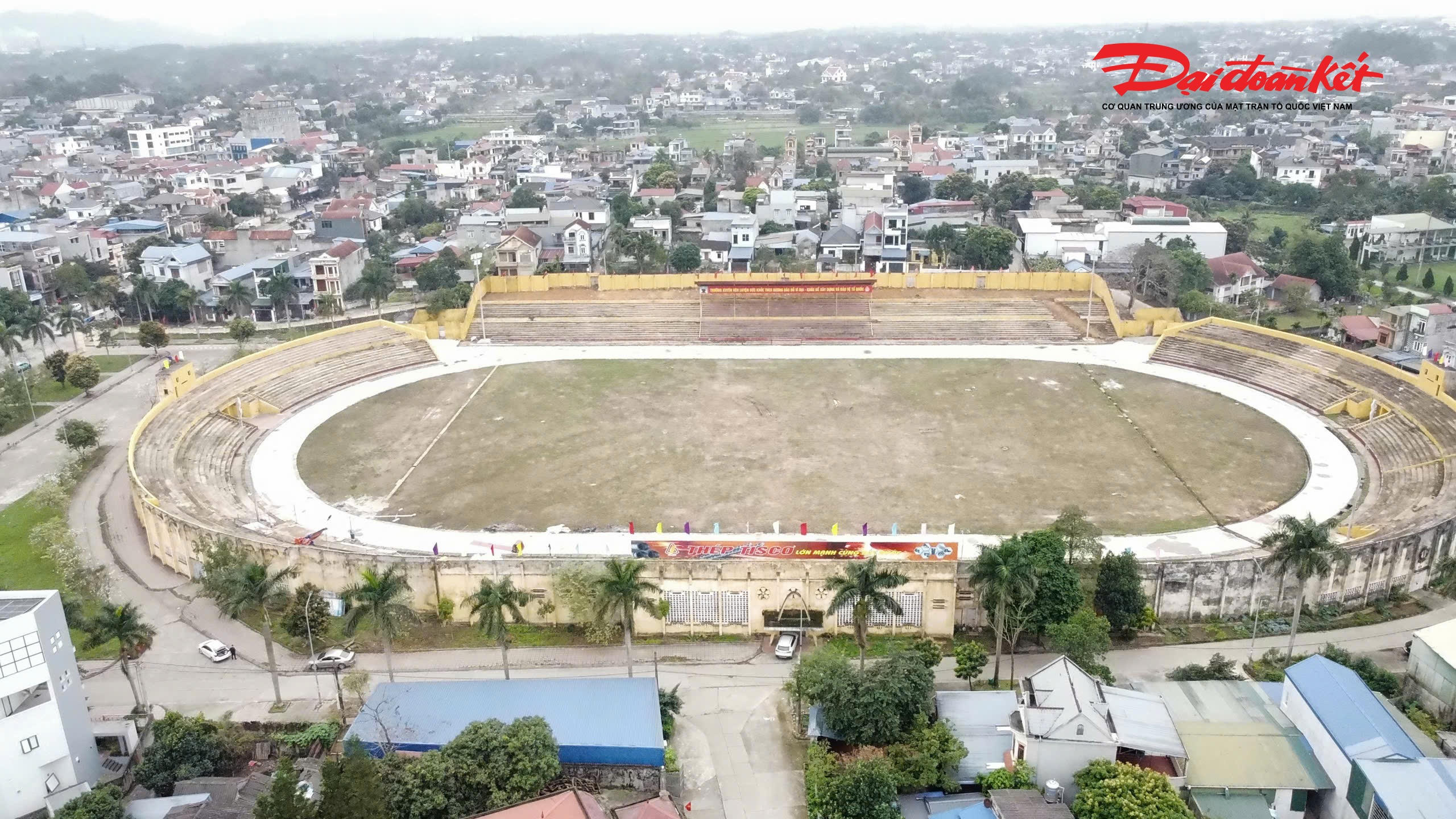 Toàn cảnh sân vận động Gang Thép hiện nay. Ảnh: Anh Toán.