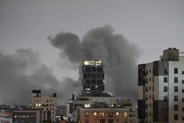 Iran lên tiếng xác nhận về thỏa thuận ngừng bắn 2 tuần Iran lên tiếng xác nhận về thỏa thuận ngừng bắn 2 tuần