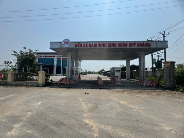 Bến xe 250 tỷ đồng ở Nghệ An: Xây xong nhiều năm chưa đưa vào vận hành