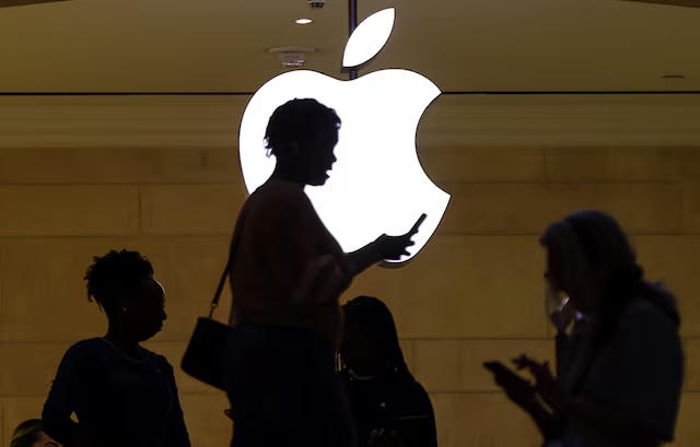 [SHORT] Chờ đợi mẫu iPhone màn hình gập đầu tiên của Apple 