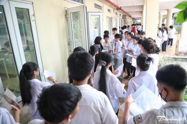 [SHORT] Dự kiến thi vào lớp 10 sẽ chỉ còn hai môn Toán và Ngữ văn