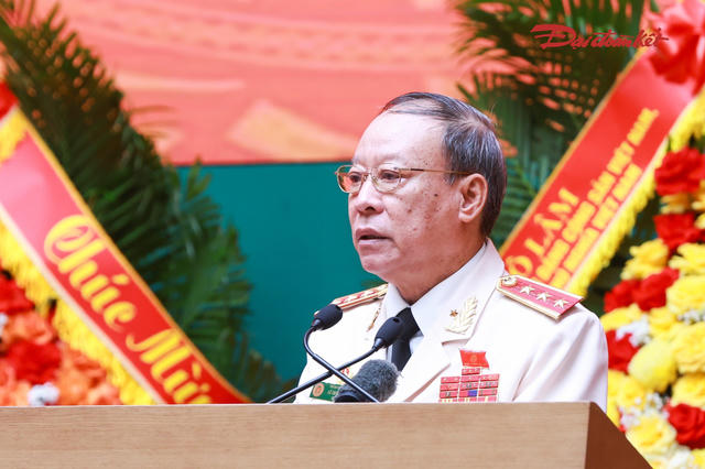 [SHORT] Thượng tướng Lê Quý Vương tái cử Chủ tịch Hội Cựu Công an nhân dân Việt Nam